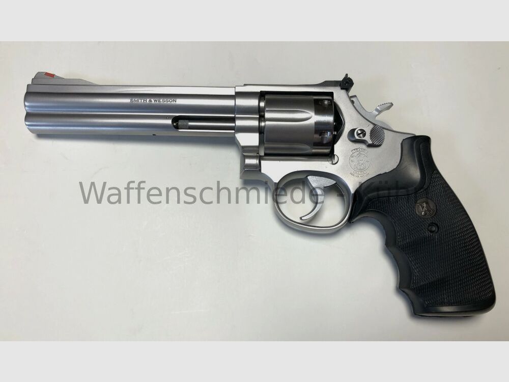 Smith & Wesson Model 686