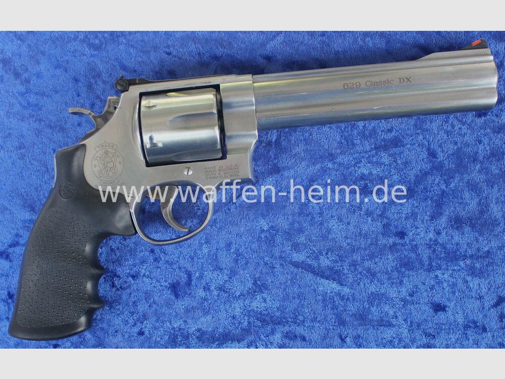 Smith & Wesson	 629 Classic DX