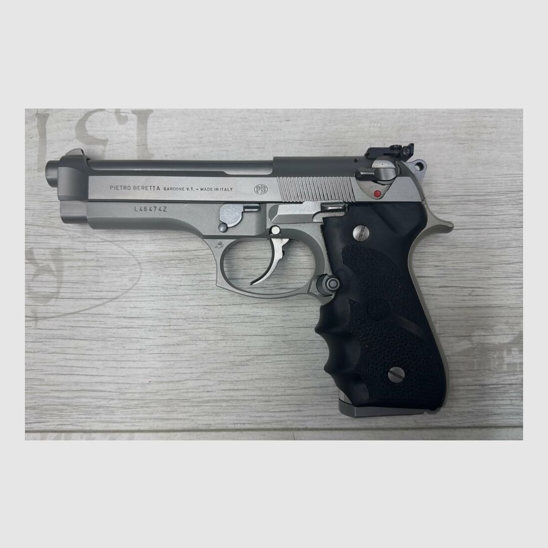 Beretta F92 9mmLuger