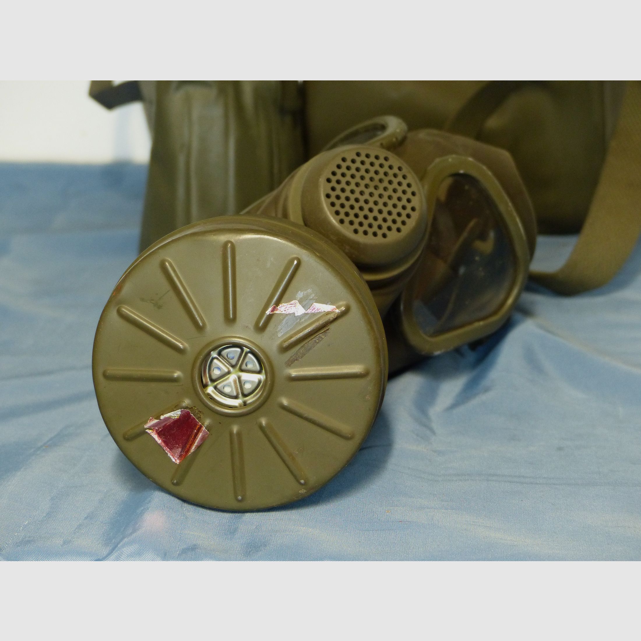 Équipement de protection ABC de la Bundeswehr, sac de transport, masque à gaz 2 filtres et accessoires BW années 70