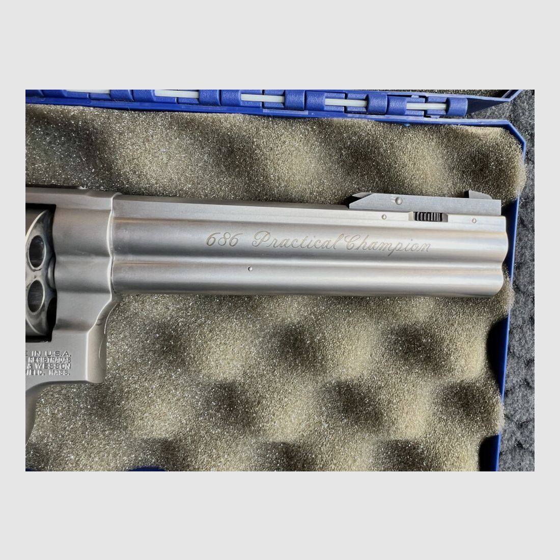 Smith & Wesson 686-4, Revolver Sondermodell "Practical Champion" Kaliber .3 .357Mag
