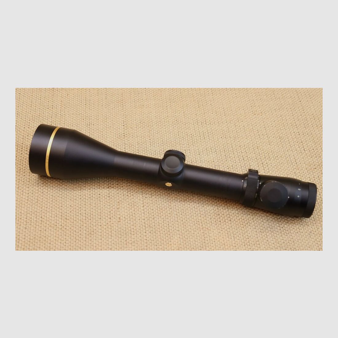 Ottica Leupold - VX-3 - 3,5-10x50 - Reticolo 4 - Punto Illuminato