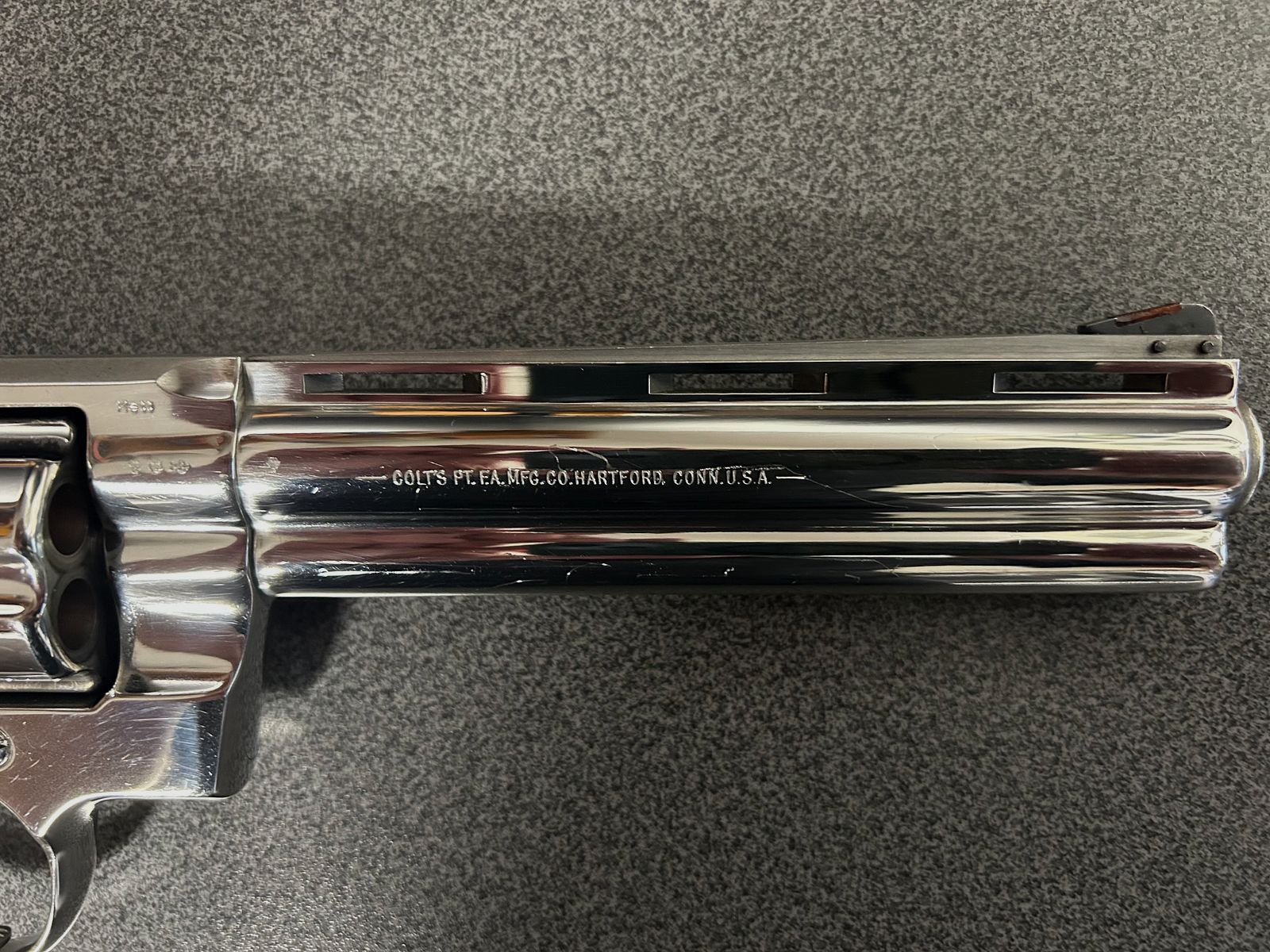 Colt Python 6“ acero inoxidable 357