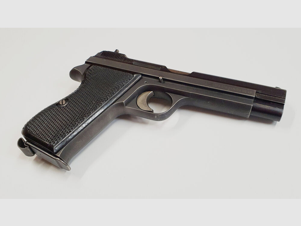 SIG Pistole SIG P210-2 im Kaliber 9mm Luger (9x19) Inkl. Holster und Reservemagazin,MADE IN SWITZERLAND