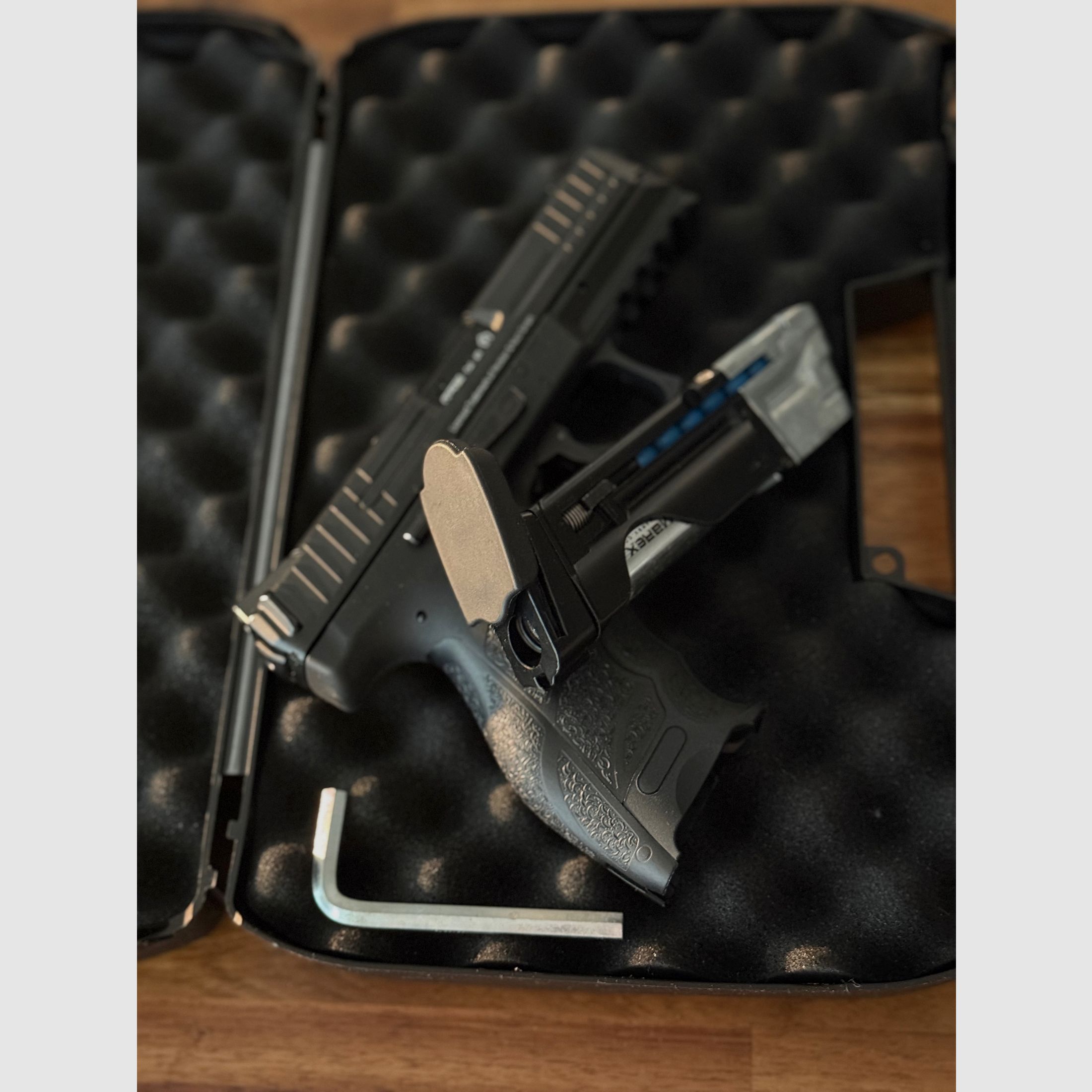 H&K SFP9 T4E marqueur CO₂ au calibre .43 de Umarex.