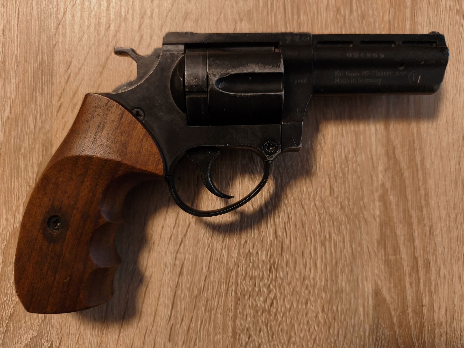 Blank firing/Flobert revolver caliber 6 mm ME Flobert short