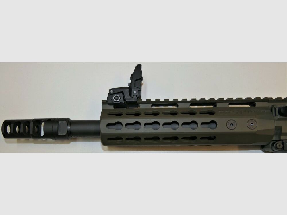 GWMH Selbstladebüchse GWMH SPC-HUNTER A4 10" (SWISS PISTOL CARBINE) OD-GREEN Kal.9x19 AR15 Glock Magazin