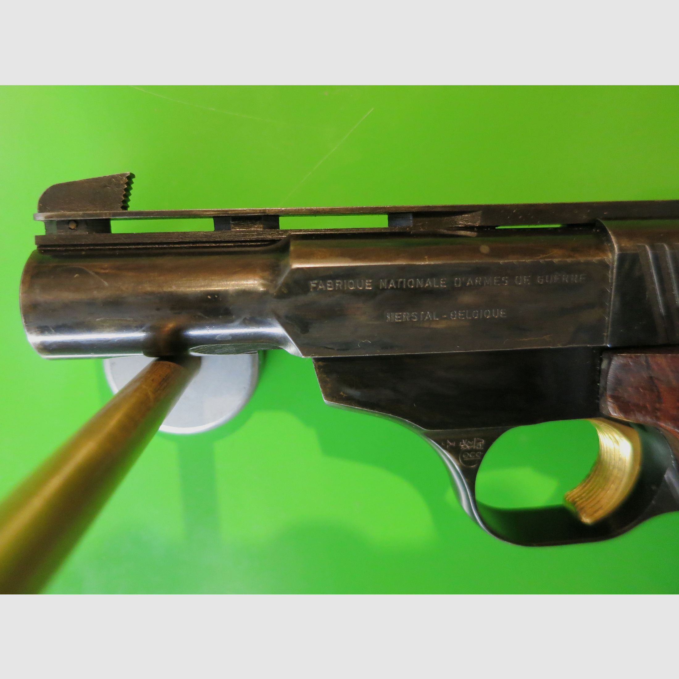 FN Herstal Browning KK Selbstladepistole 150, .22lfB Sportpistole; seltener Kurz-Lauf in 3,5"     #88-, Bild 3 von 11