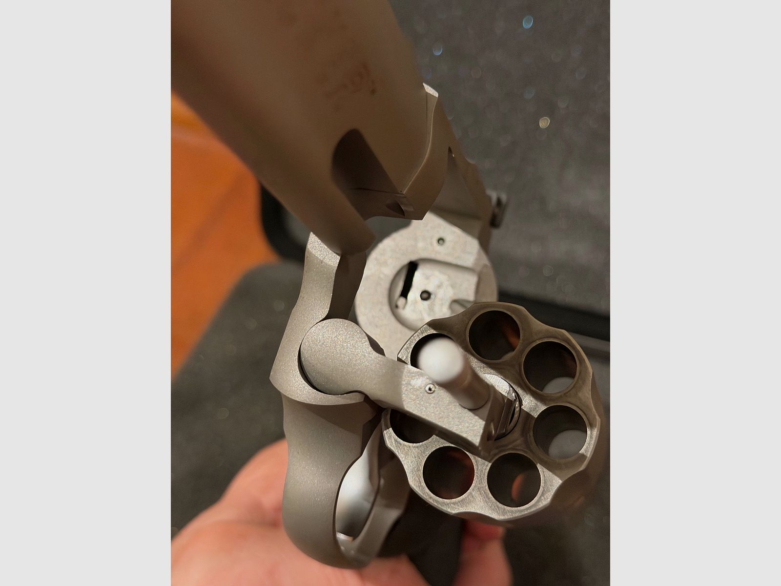 TAURUS TRACKER 627 4“ m. Komp. nuevo - no disparado con accesorios