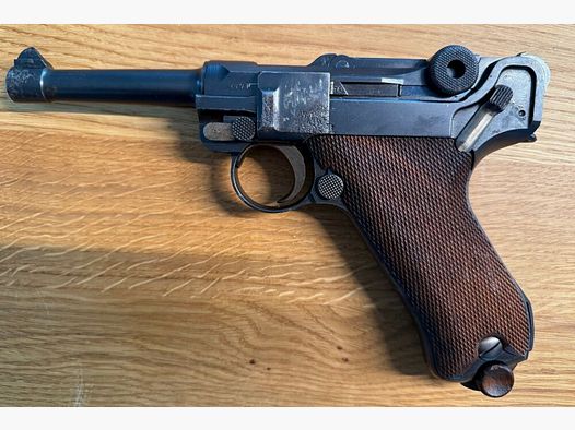 Niemiecka Fabryka Broni i Amunicji AG (DWM) Pistolet 08 (Luger)