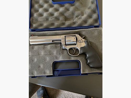 Smith & Wesson 686 6“  Revolver 