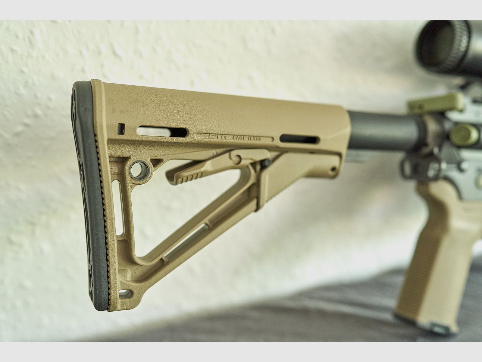 Tippmann Arms M4-22 LTE OD-Green .22 lr – ottime condizioni, circa 25 colpi, accessori Vortex/Hera/Magpul