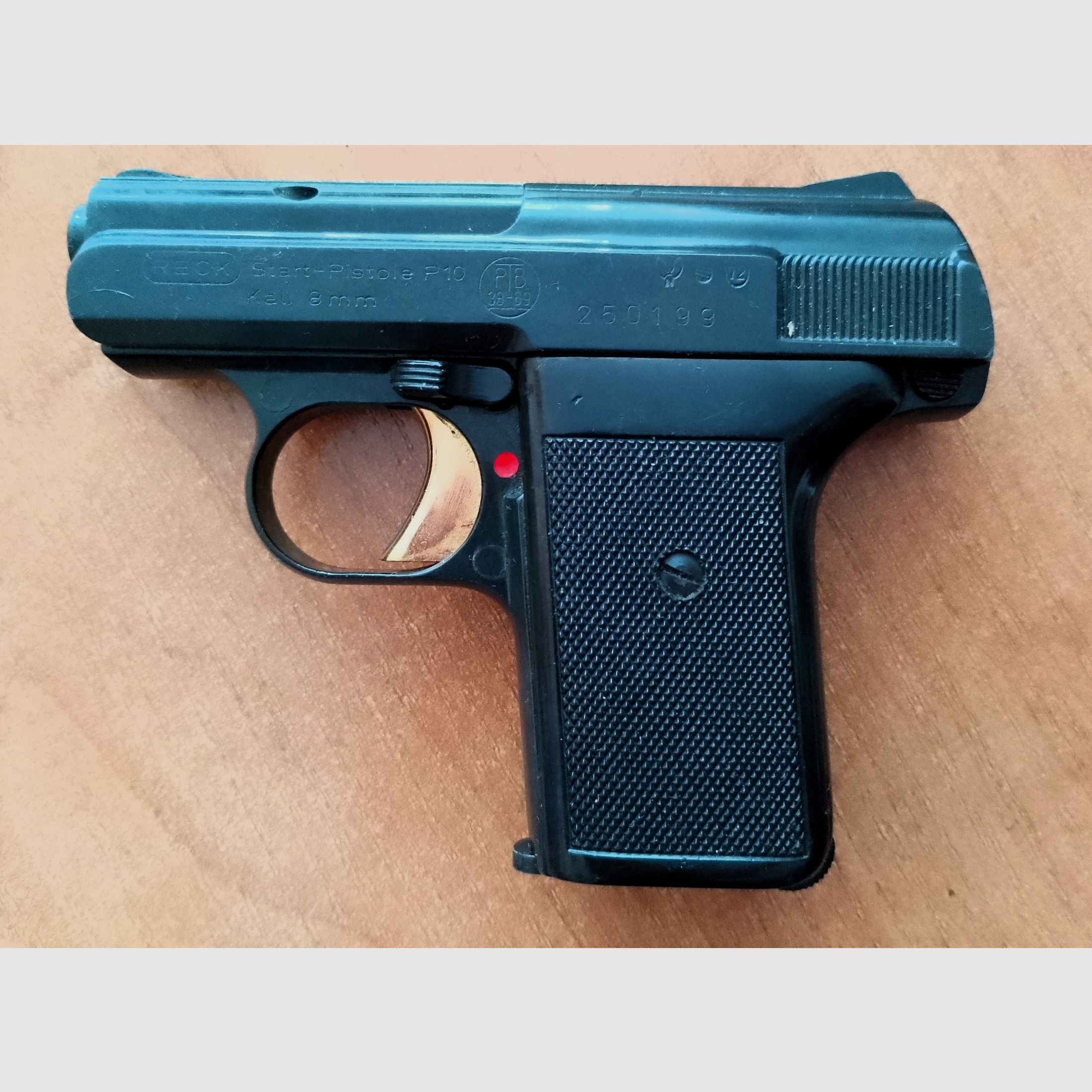 Stara pistolet gazowy Reck P10 w kalibrze 8 mm Knall/ PTB 38-69