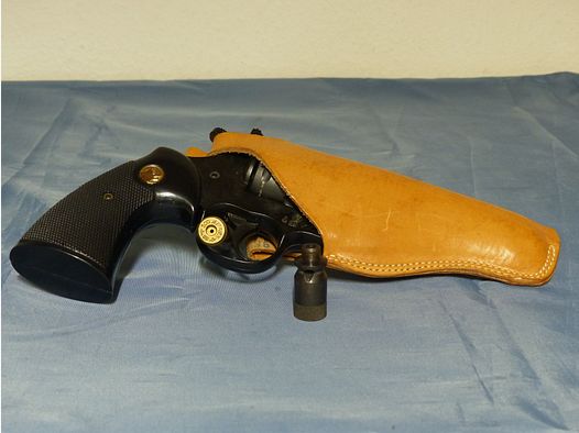 Schreckschuss Gas Revolver Umarex Python Cal. .380 Knall PTB 282 mit Holster + Abschussbecher vintage