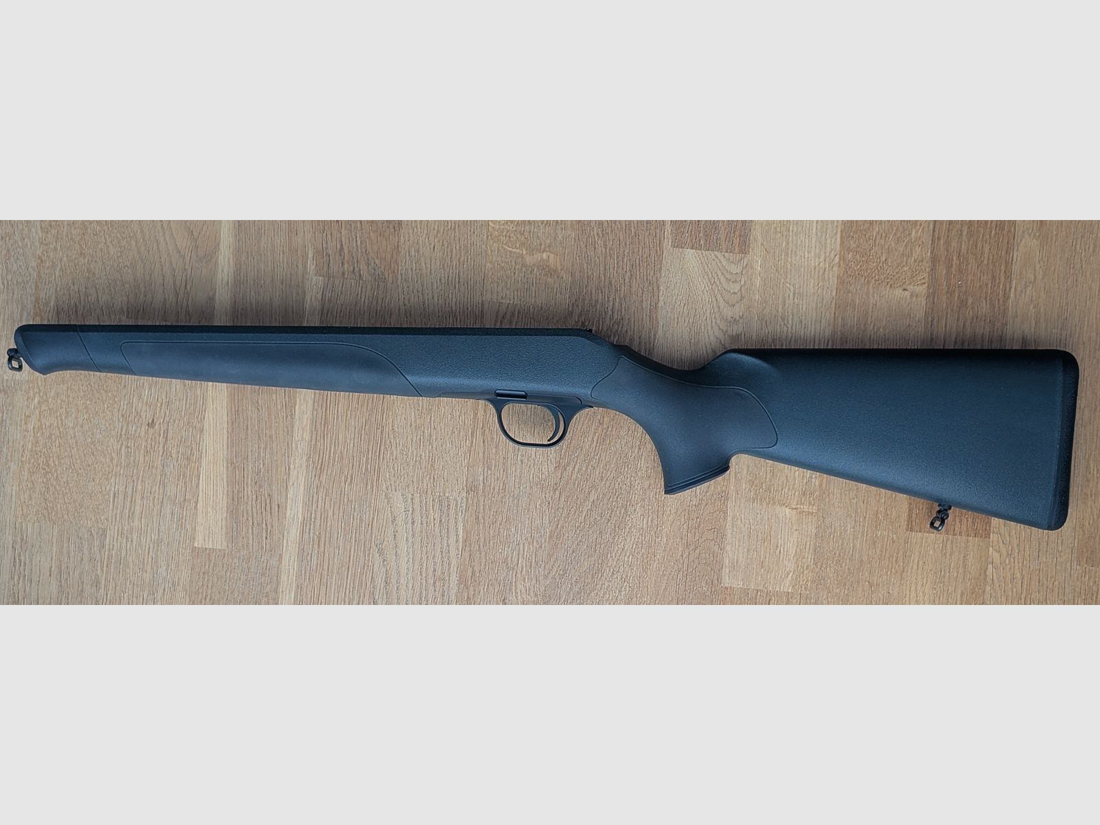 Blaser R8 Professional grün Gehäuse/System mit Schäftung inkl. Abzugseinheit