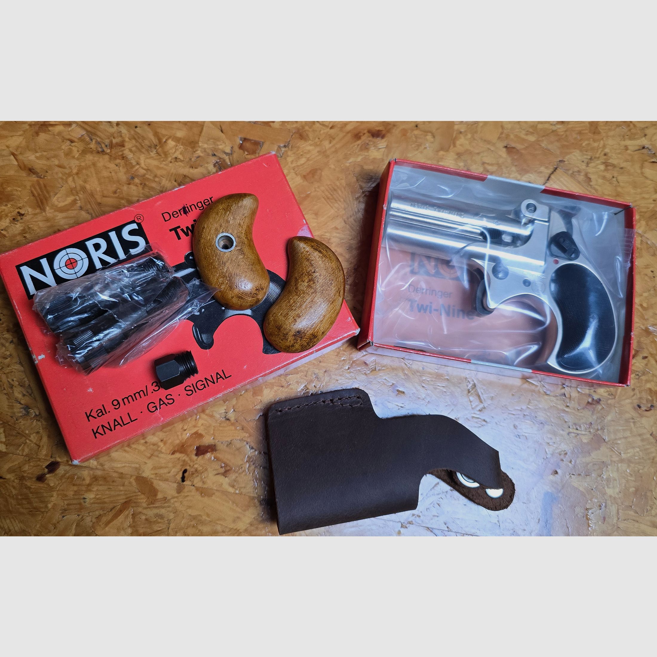 Derringer Noris Twi-Nine, ptb 276, vernickelt, 9mm r. knall