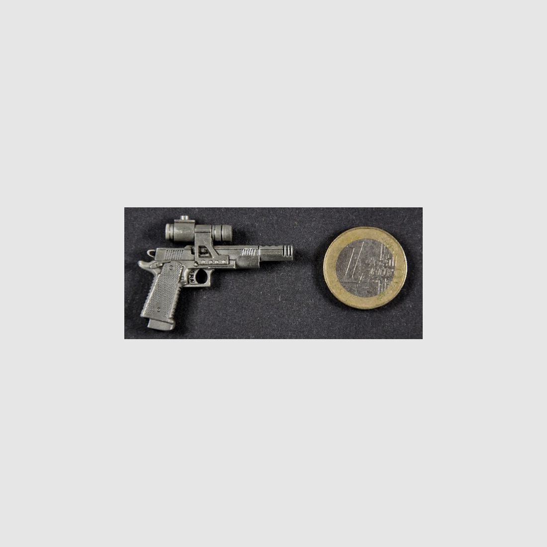 Colt 1911A1 Government IPSC als Metall-Anstecker