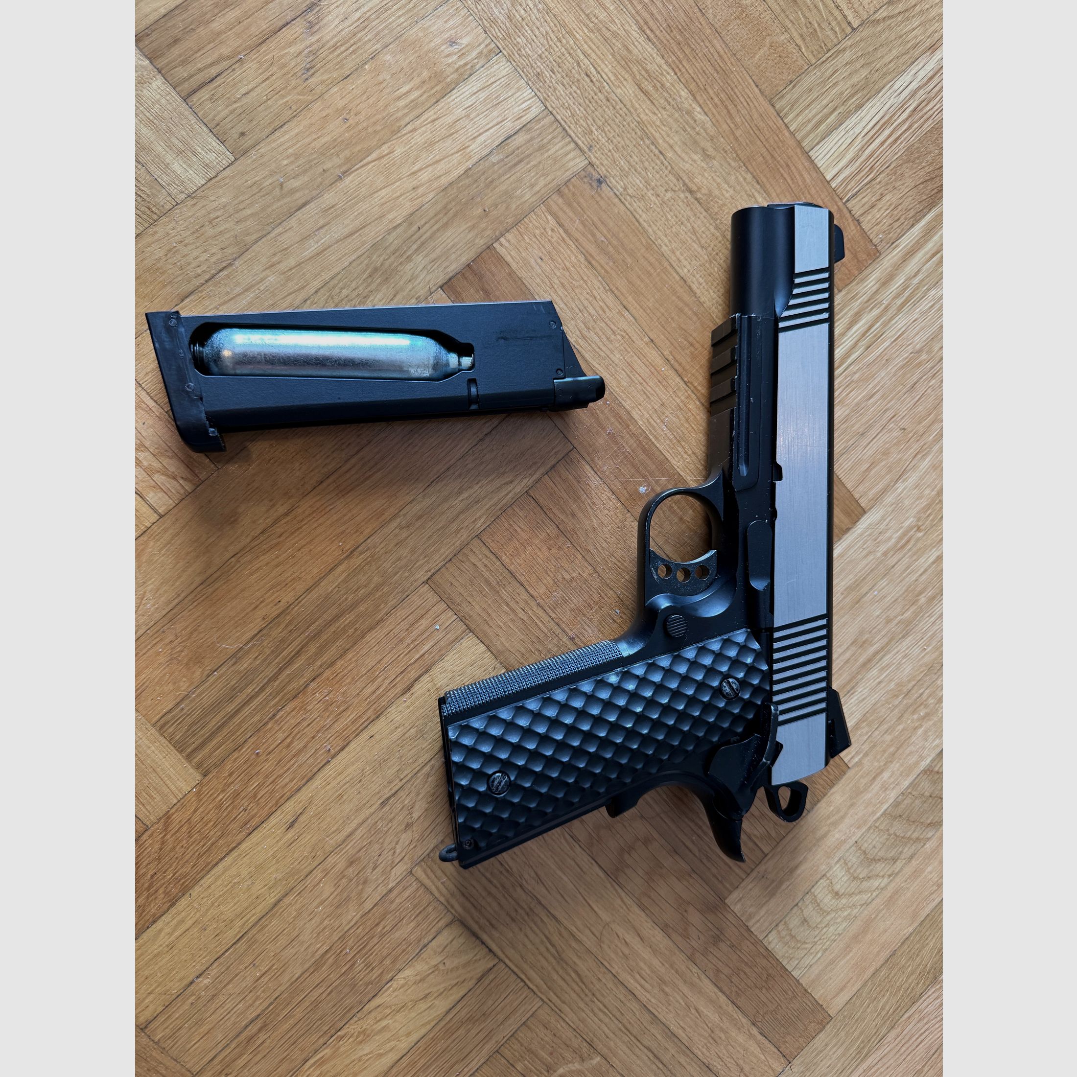 Airsoft