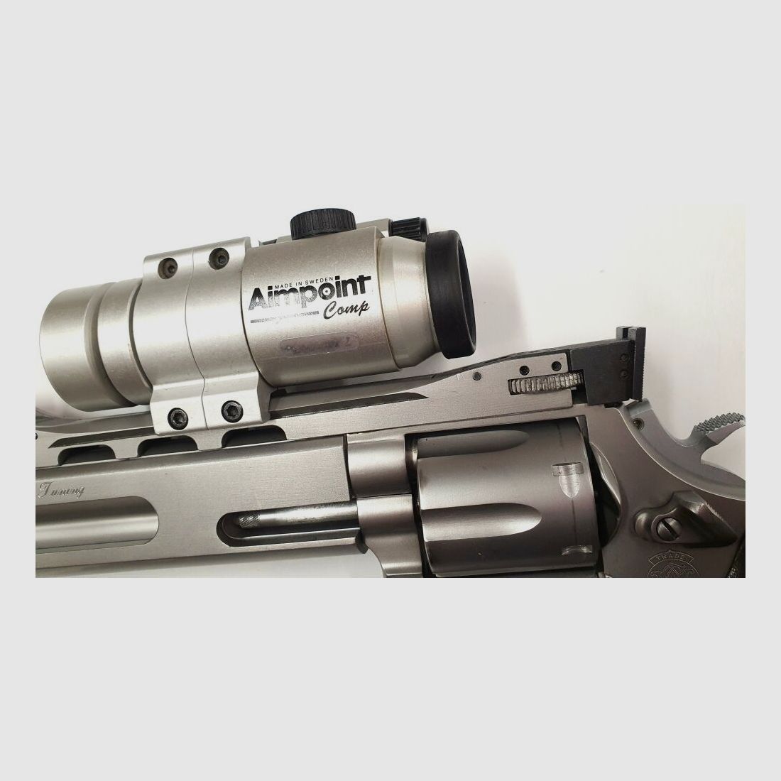 Smith & Wesson 686-3 Merkle tuning, including Aim Point