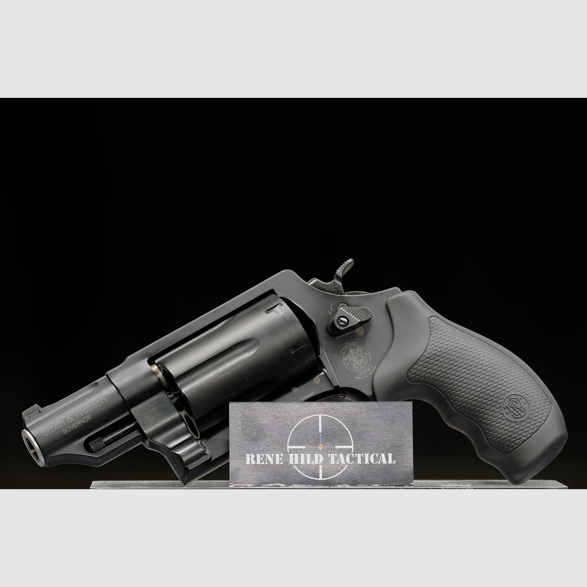 S&W Model GOVERNOR, image 1 of 6