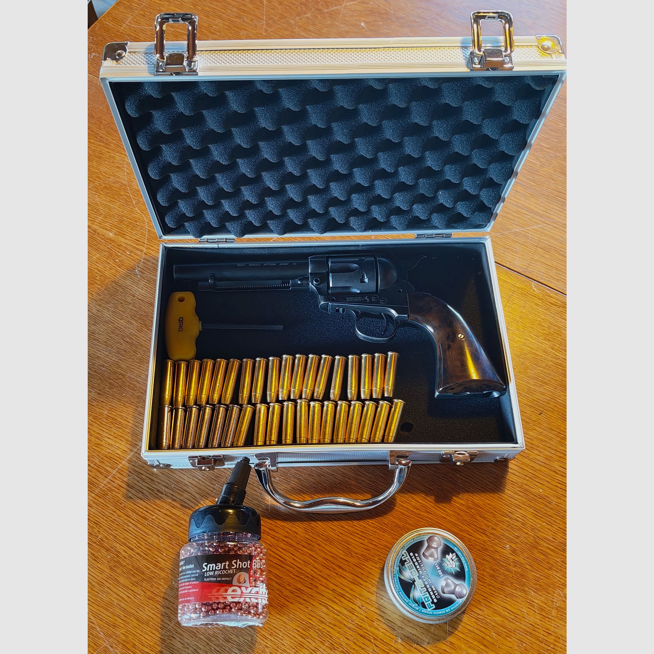co2 revolver