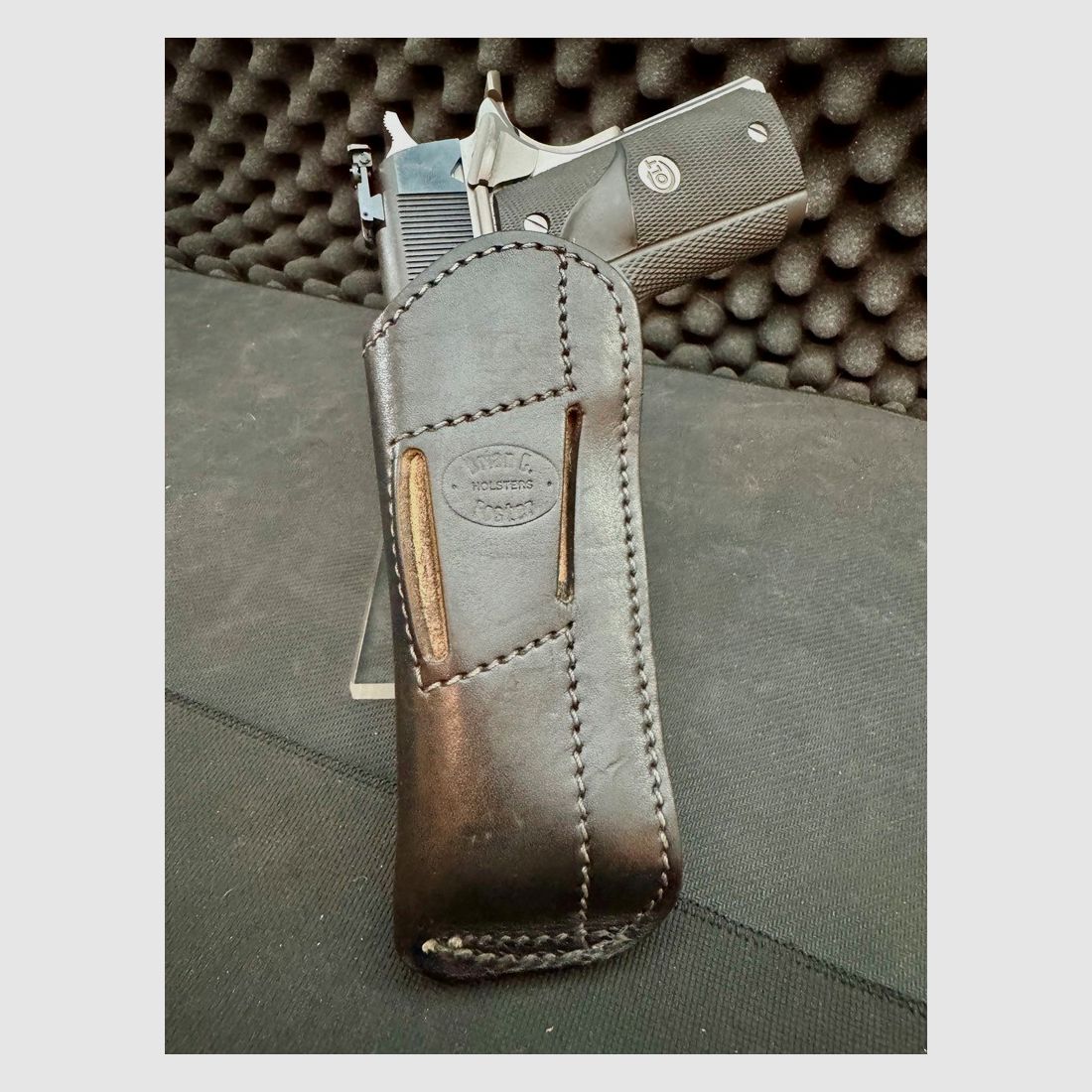 Brian C. Foster belt holster, quick-draw holster, CZ75, 1911, pistols without rail.