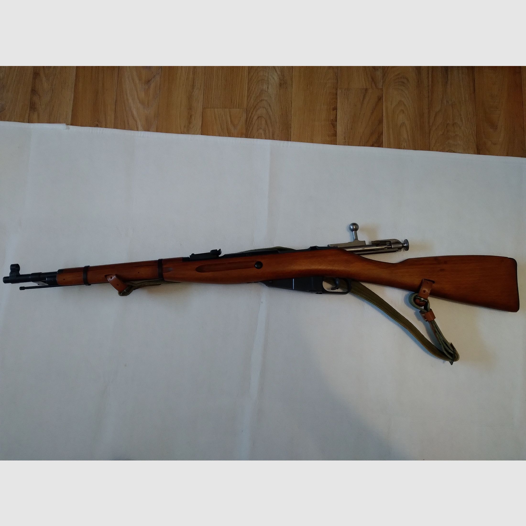 Mosin Nagant 7,62x54R mit Bajonett, neuwertig