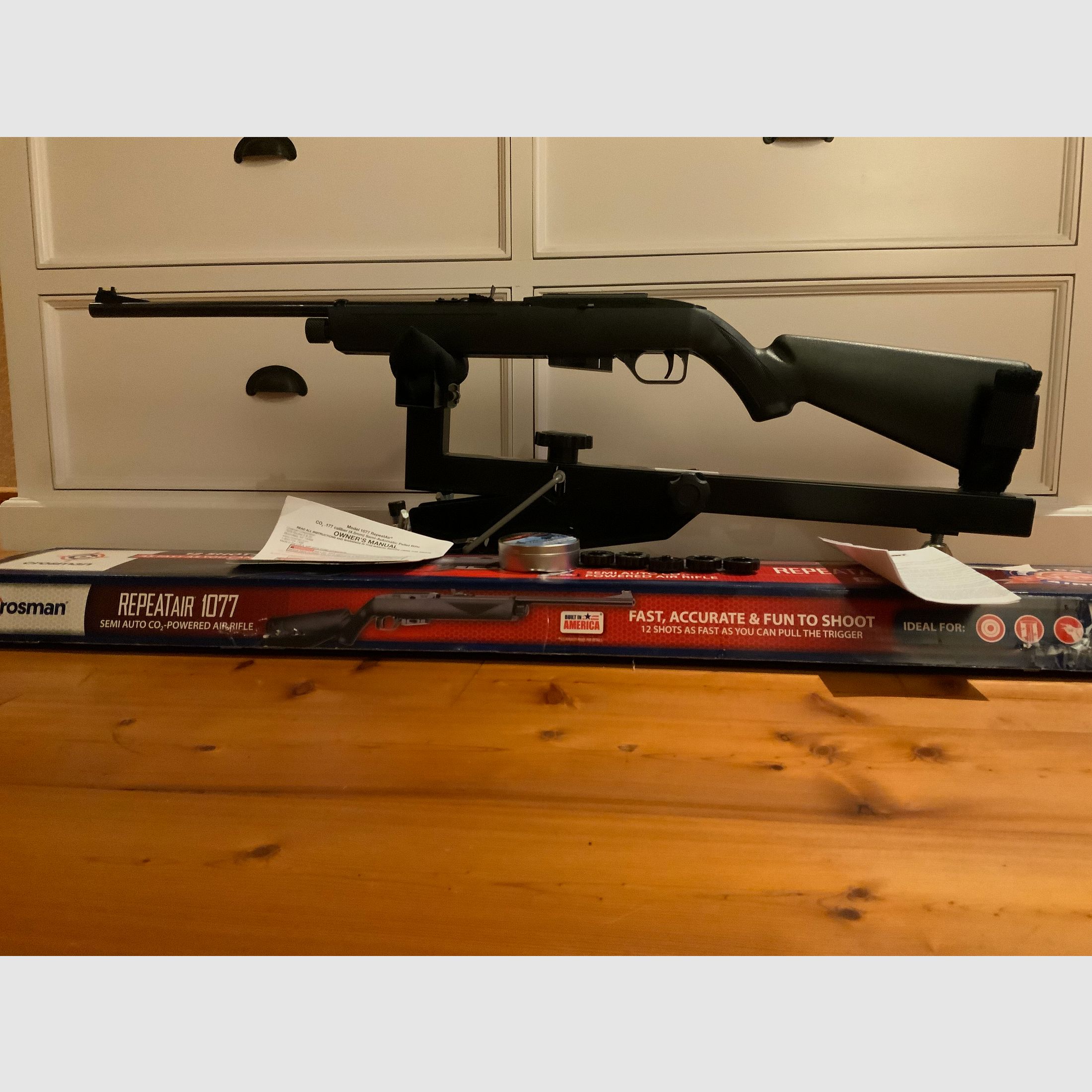 Crosman 1077 CO2 air rifle semi-auto
