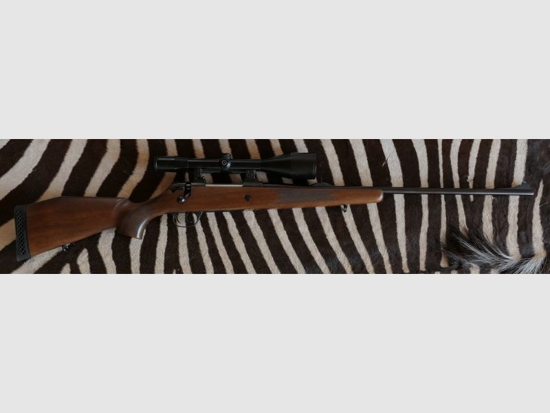 Fucile ripetitore Voere Titan II 8x68S Voerenbach con grilletto tedesco