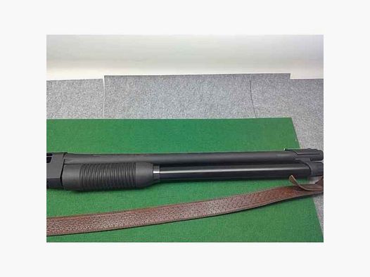 Vorderschaft-Repetierflinte Winchester SXP Defender Kal.12/76
