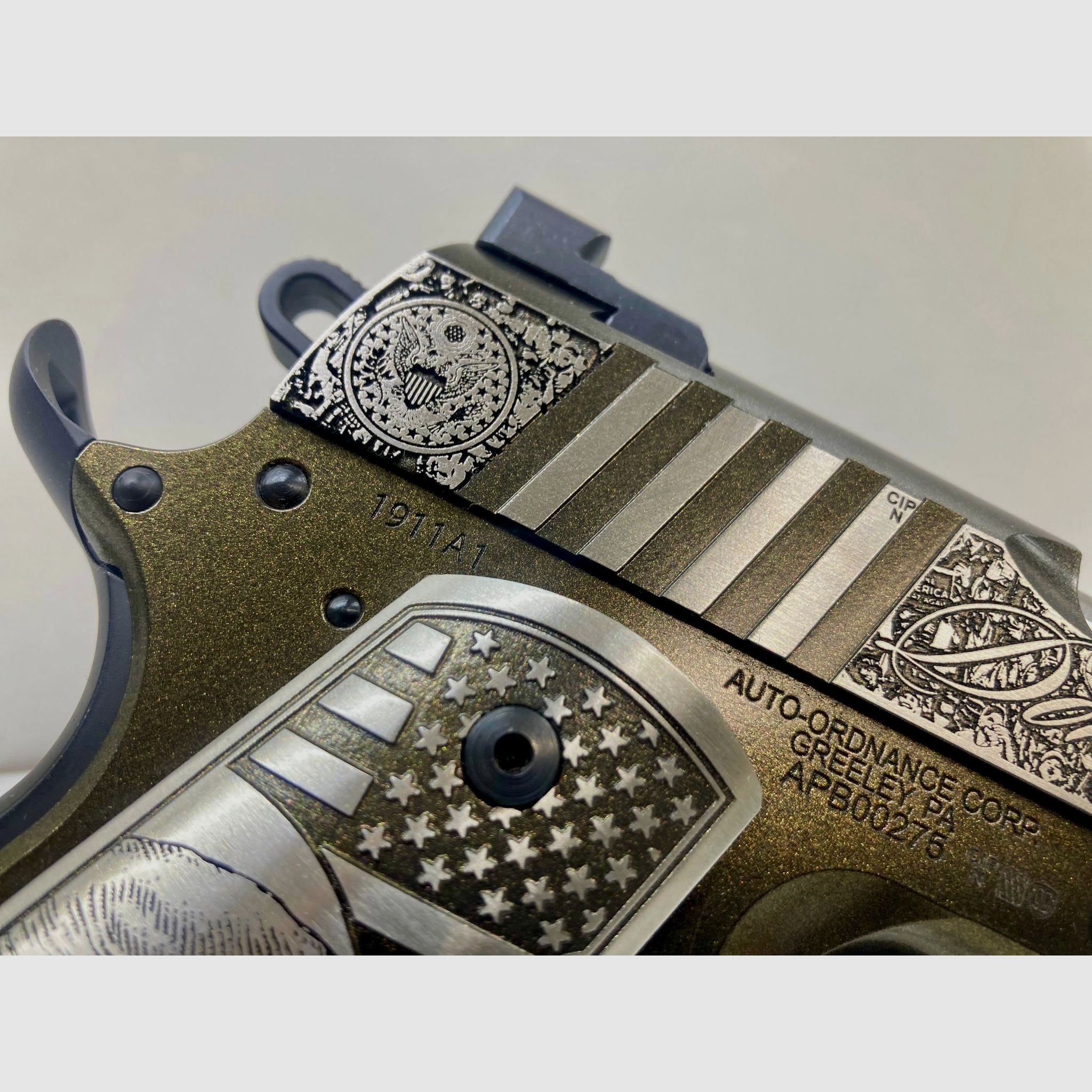 Auto-Ordnance 1911A1 Trump « Cri de ralliement » 5″ .45 ACP