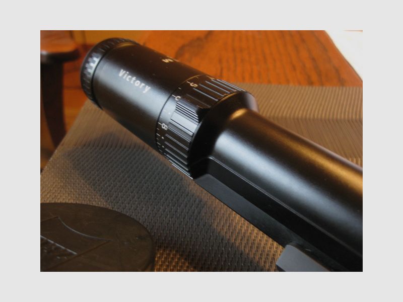 TOP  Generation-II  ZEISS VICTORY Varipoint M 3-12x56 iC T* mit Absehen-60 und originaler Blaser-Sattelmontage ! Ähnlich HT -V4-V6-V8-Z6-Z8-Swarovski-LEICA-S&B-IOR-R93-R8-D99-BD14-K95