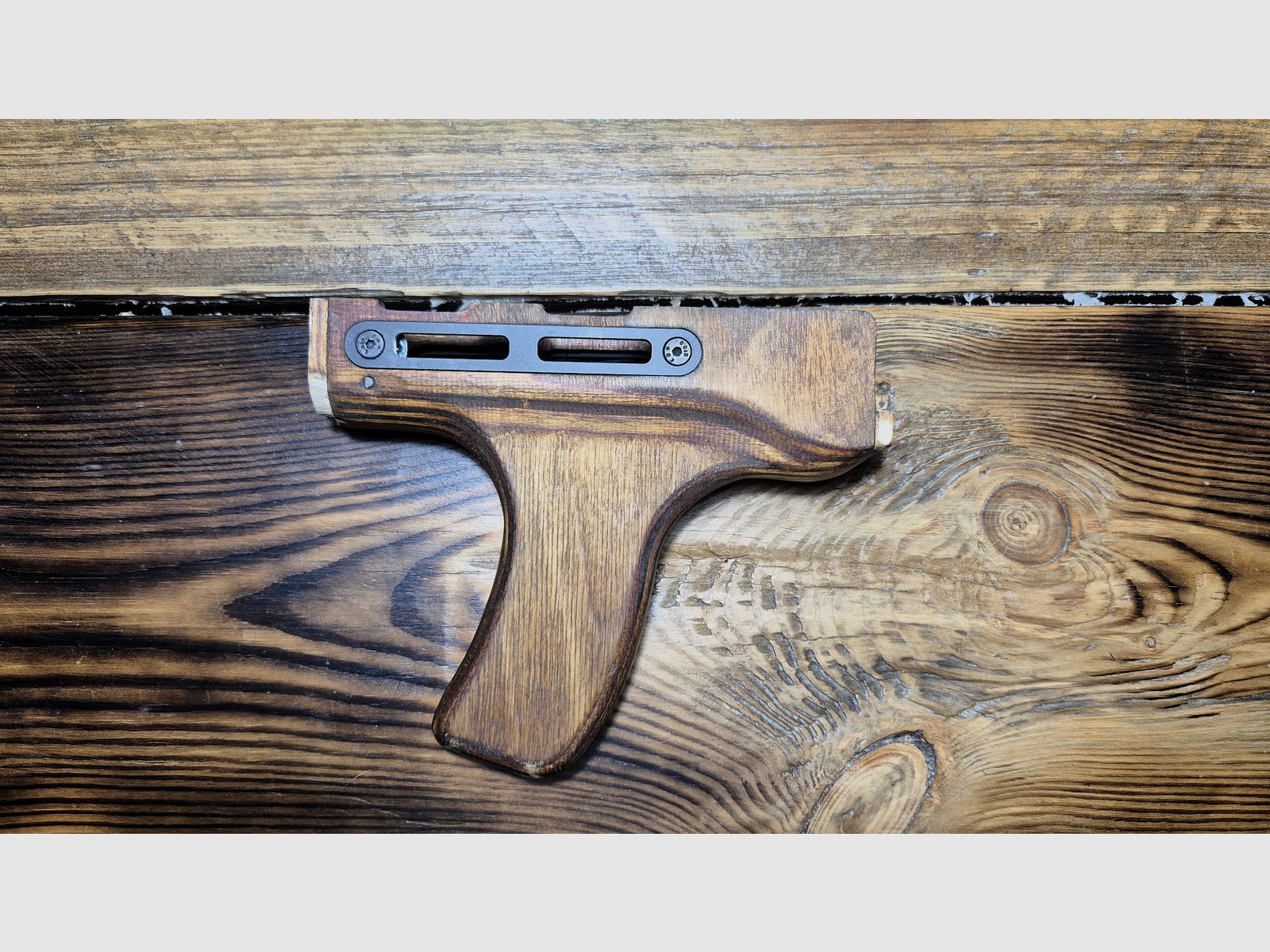 AK47 AKM Vordergriff Holz SDM Cugir Arsenal Izhmash Saiga WBP Dong Mlok