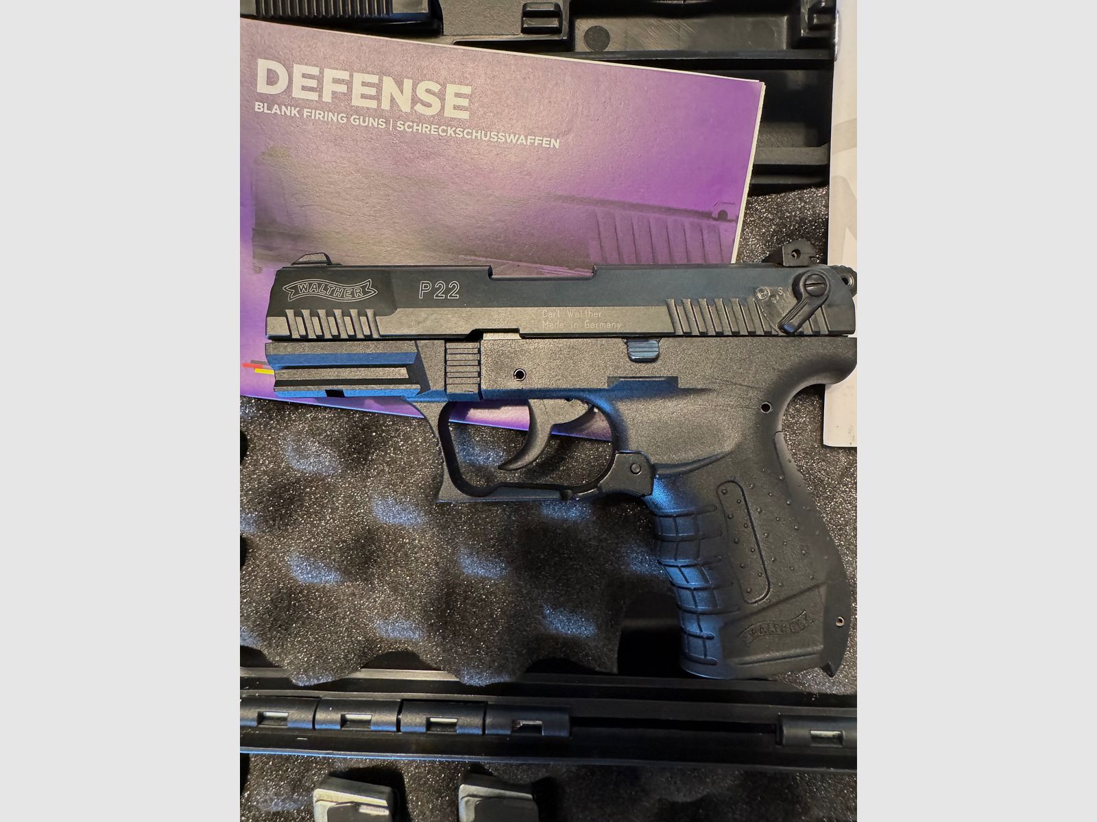 Walther P22 Gas-Signal cal. 9mm P.A.K.