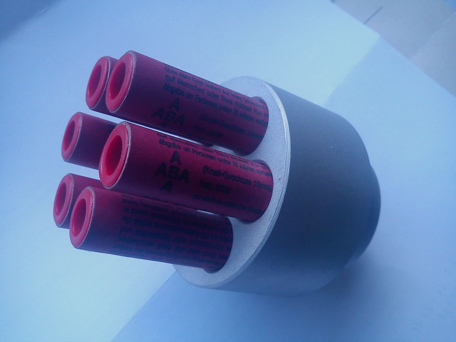 Röhm RG 79, und Holzgriffschalen, mit 6 Fach Abschußbecher.... 10 Leuchtkugeln, 10 GAS-Patronen,