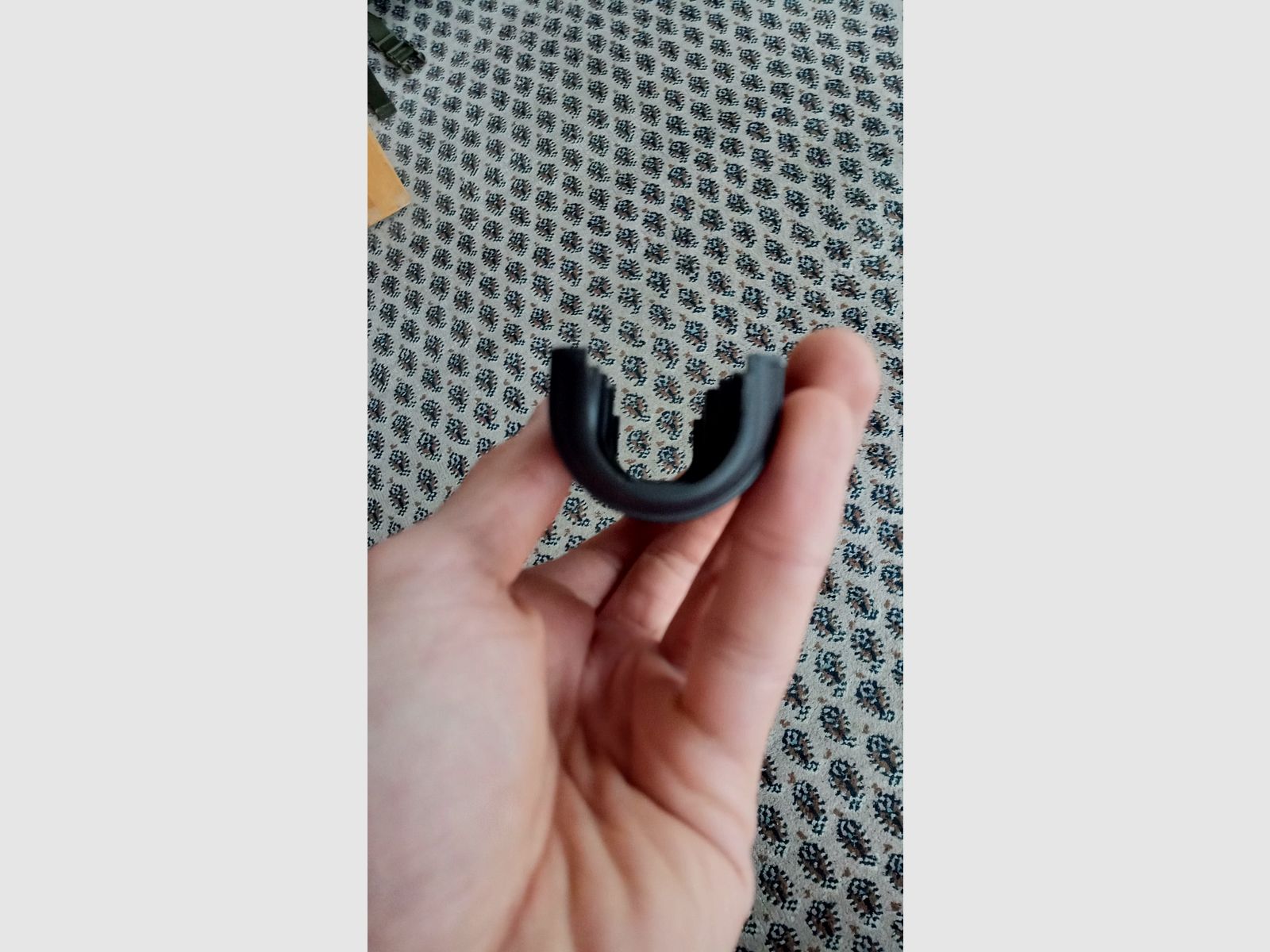 AIRSOFT - Ribbed plum polymer handguard for the toy Krinkov (AKS-74u) / Price negotiable // GBB S-AEG / AKSU