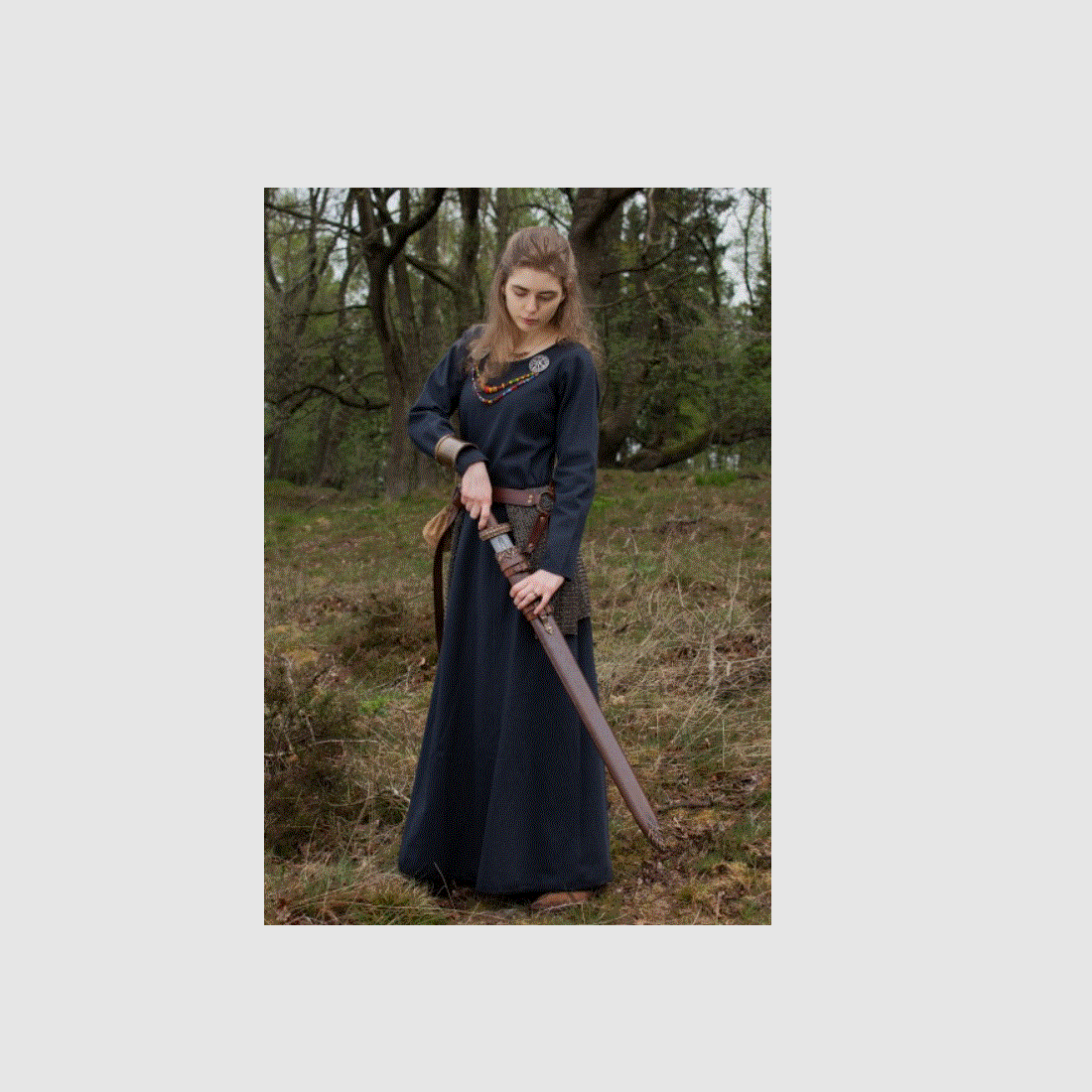 Simple medieval dress Afra made of sturdy canvas, dark blue