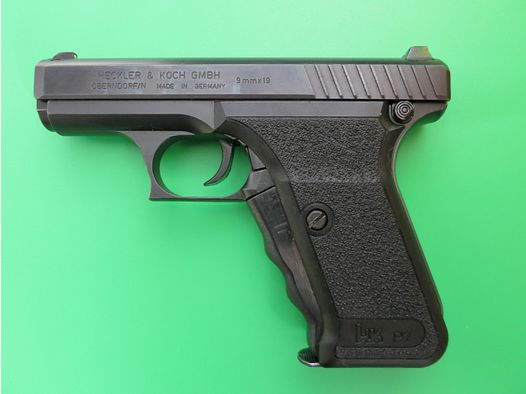 Heckler & Koch P7, PSP (Polizei-Selbstlade-Pistole), Kal. 9mm Luger, 1. Generation     #52