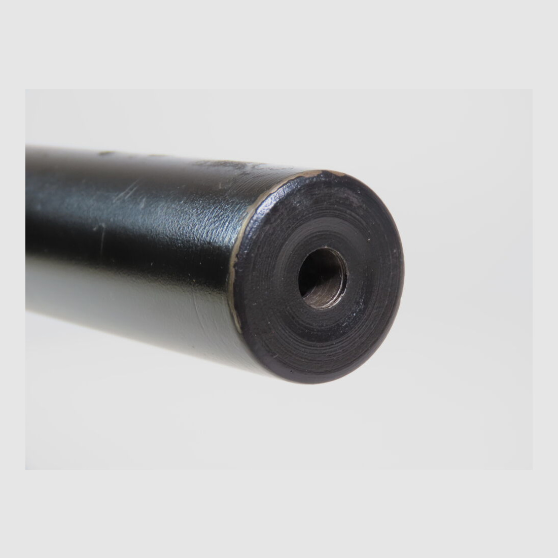 Lakefield repeater rifle / sound absorber