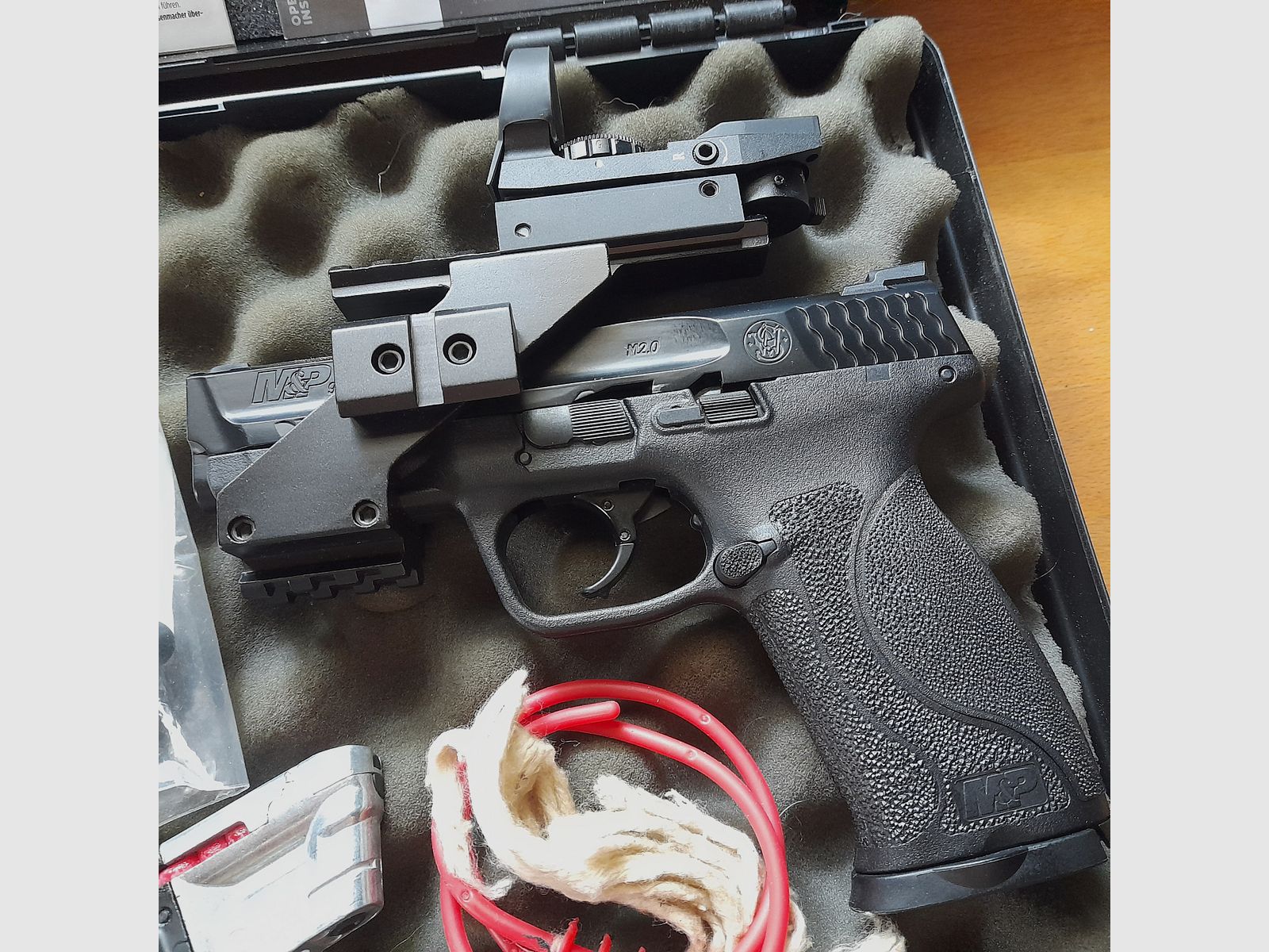 Umarex Smith & Wesson M&P9 M2.0 mit 2 TPM Magazinen im Koffer Set