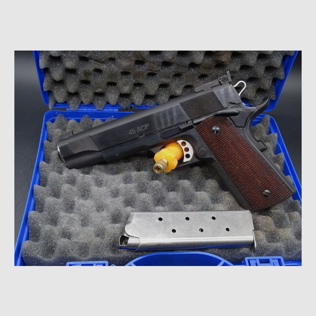 Les Bear 1911 Premier II kaliber .45 Auto 5" rok 2002 1911 Premier II