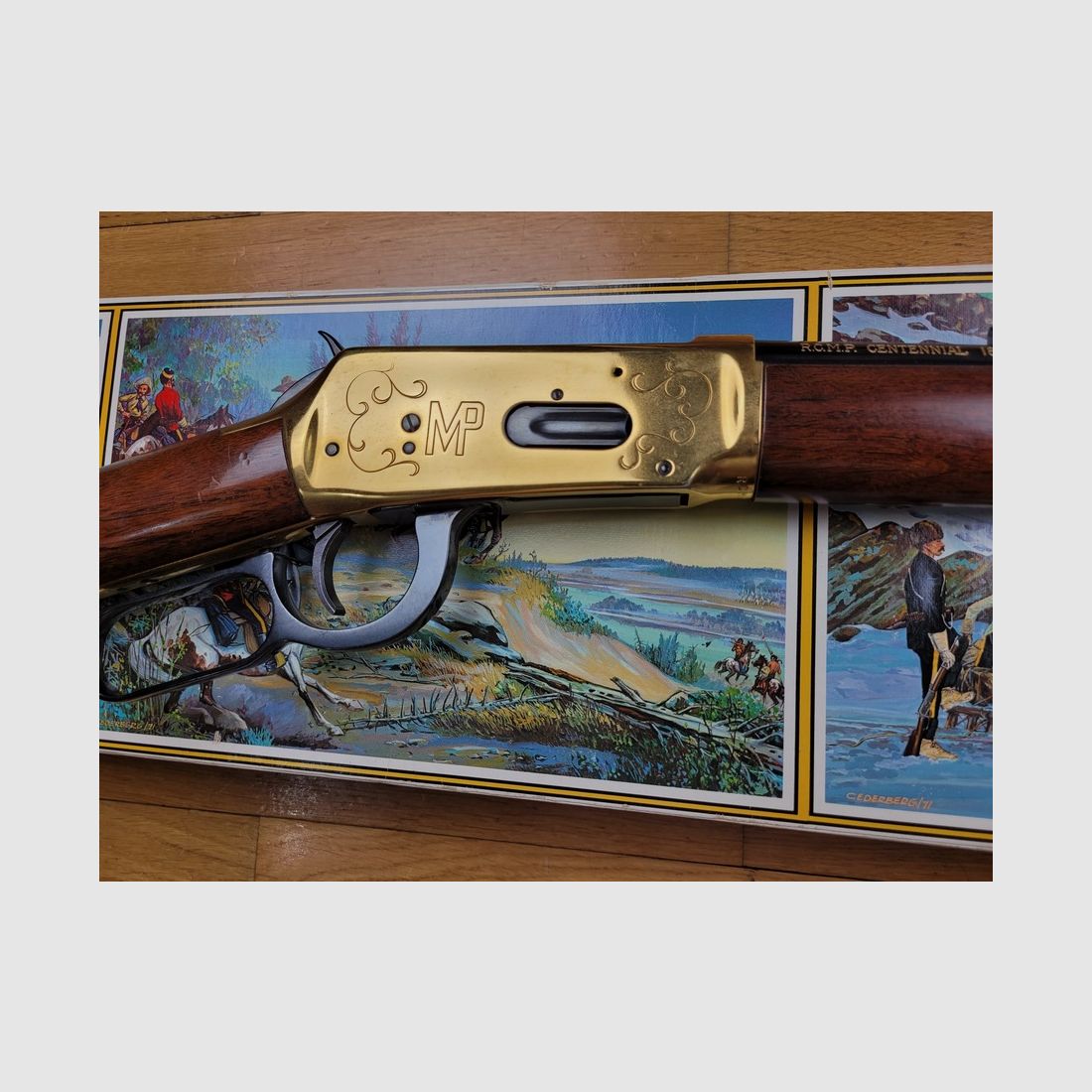 Very nice Winchester commemorative – "RCMP Centennial 1873-1973" – Musket 1894 – 9,500 ex. – 30-30 Win – Original box – Perfect condition, image 6 of 24