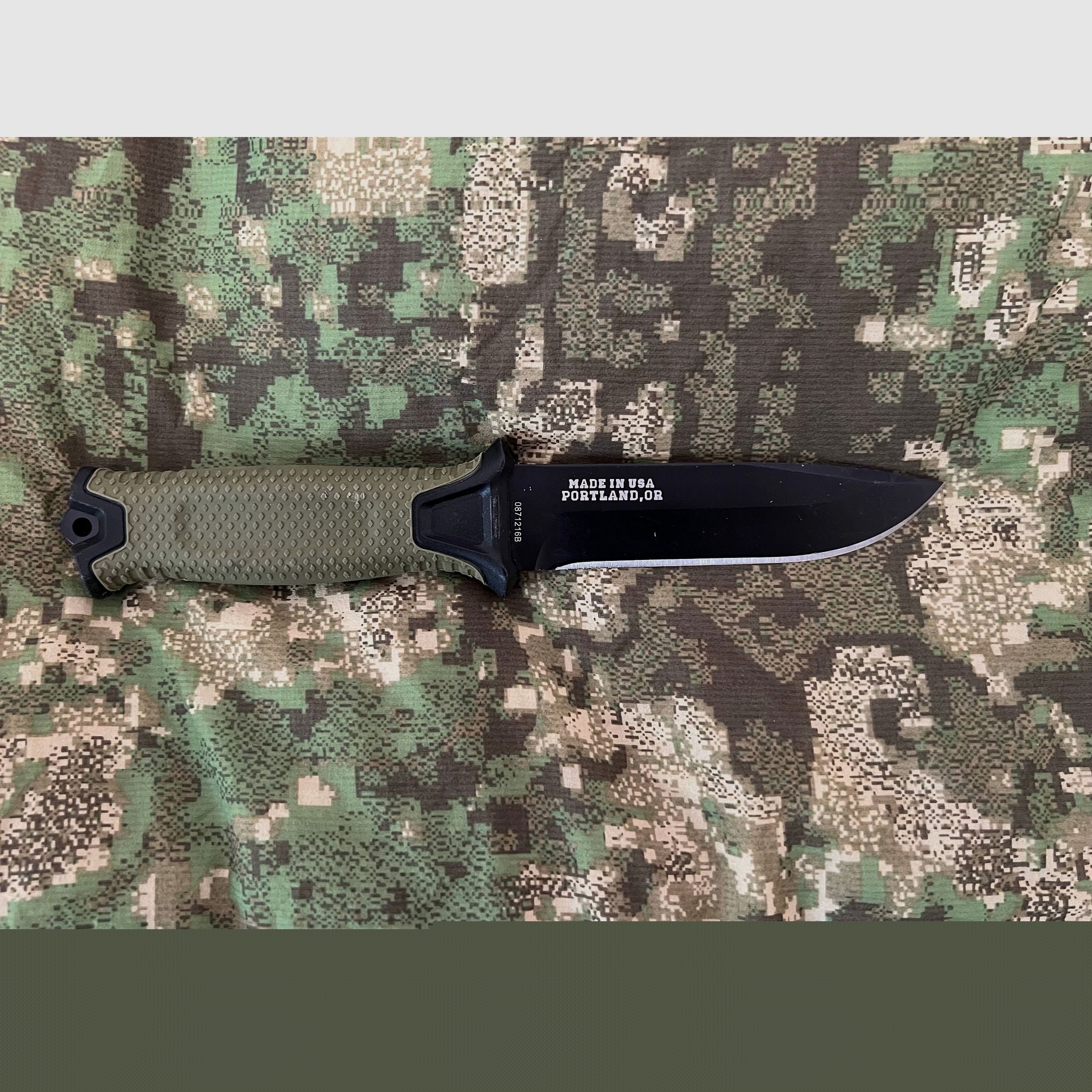 Gerber Strongarm replica