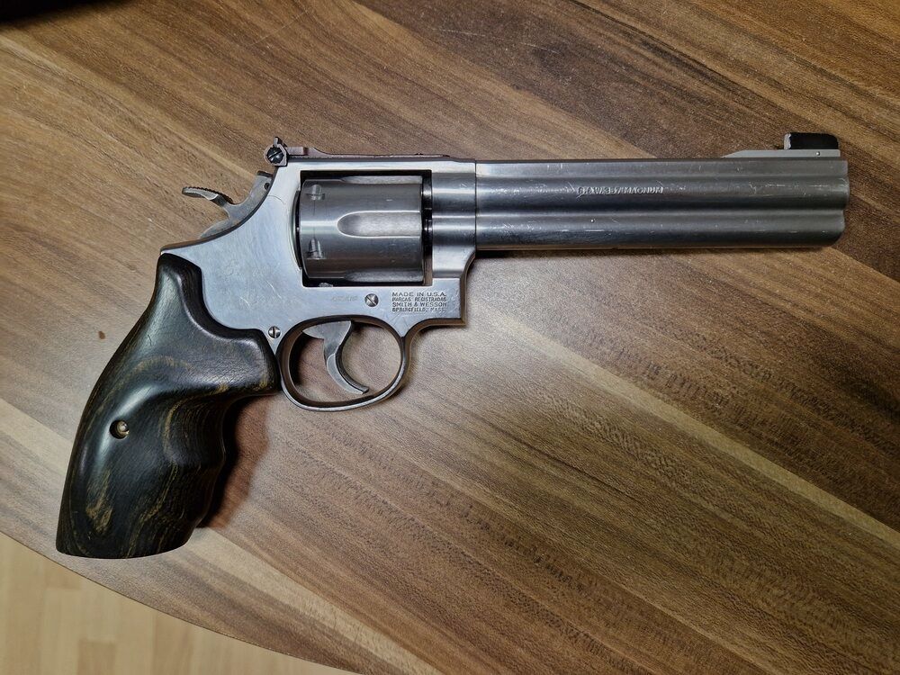Smith & Wesson	 Mod. 686 - Euro Sport .357 Mag.