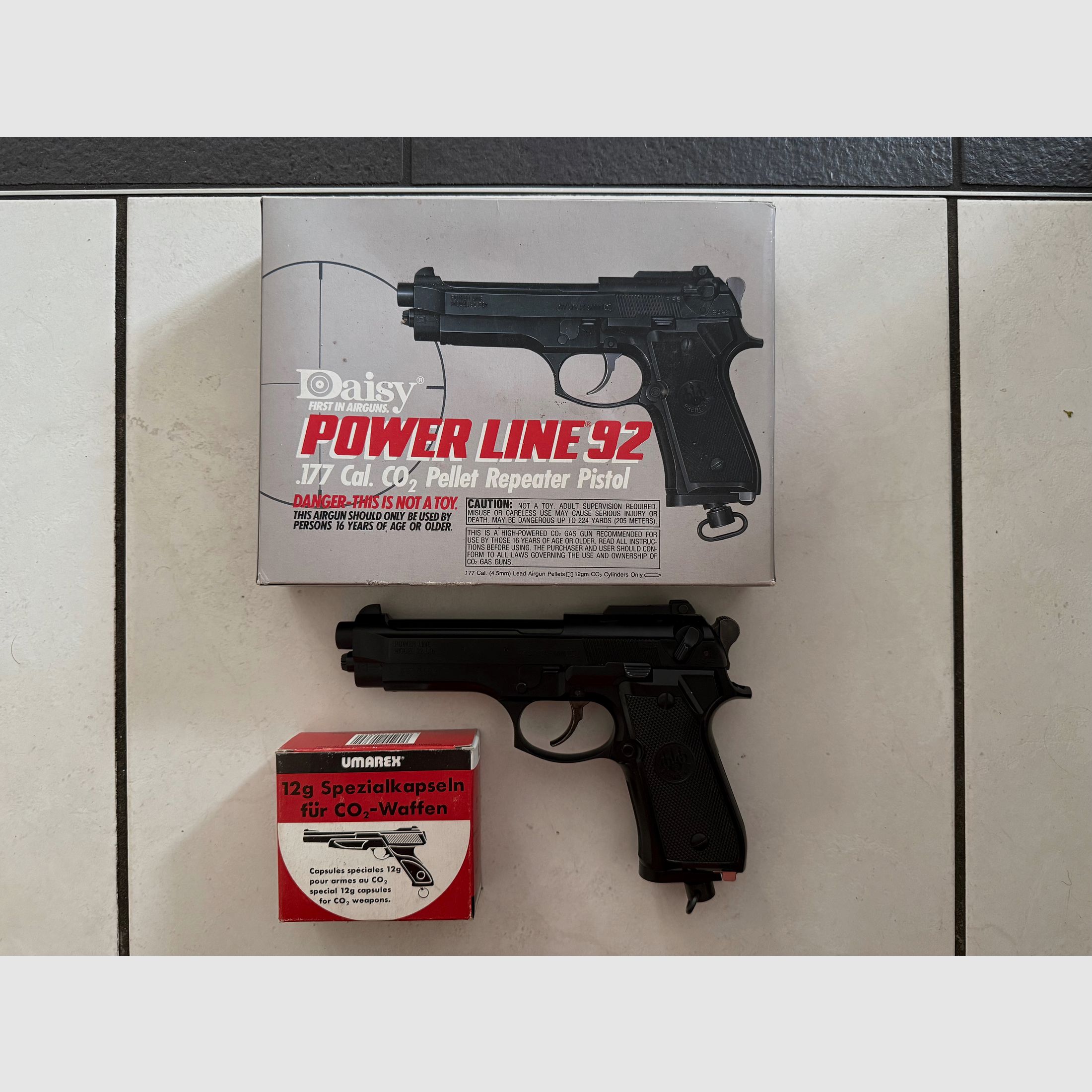 Daisy Power Line 92 Beretta CO2 Pistole Luftpistole für Diabolos