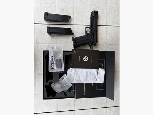 Novritsch Airsoft GBB Novritsch SSP5 5.1 3 months old 2 magazines and red dot adapter