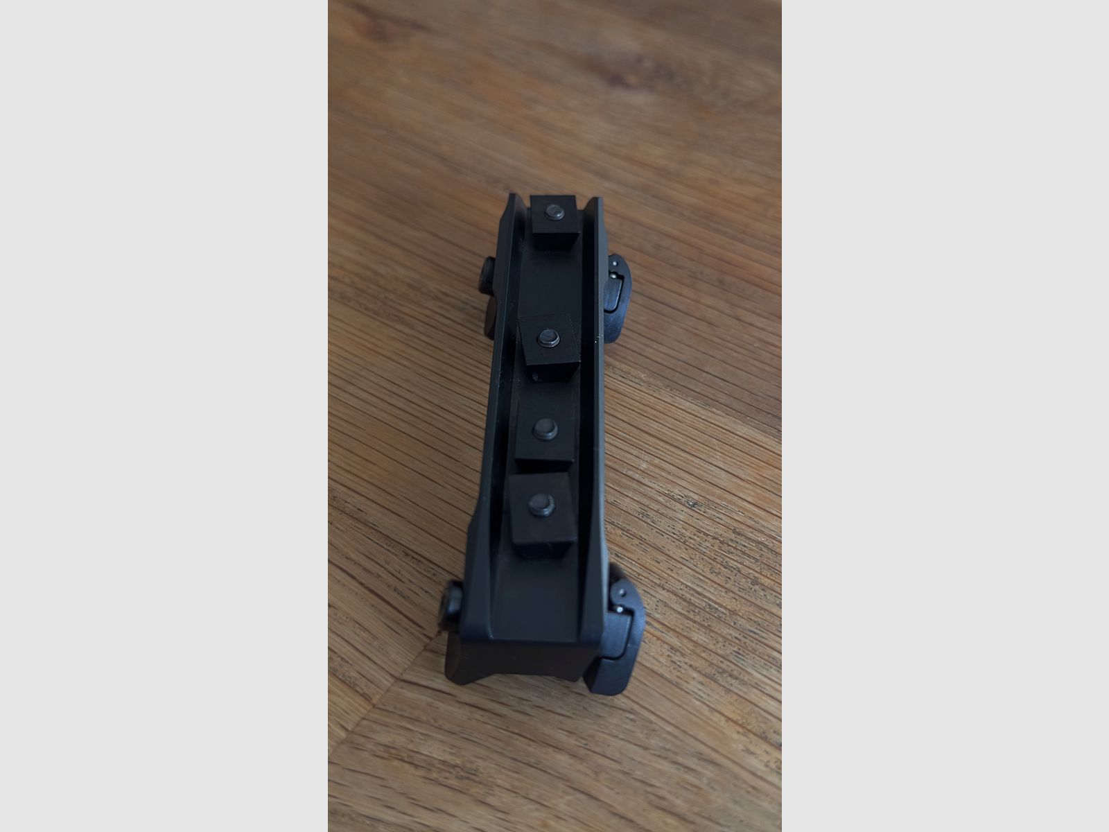 Henneberg SAMO montaż siodłowy Leica do Blaser R8