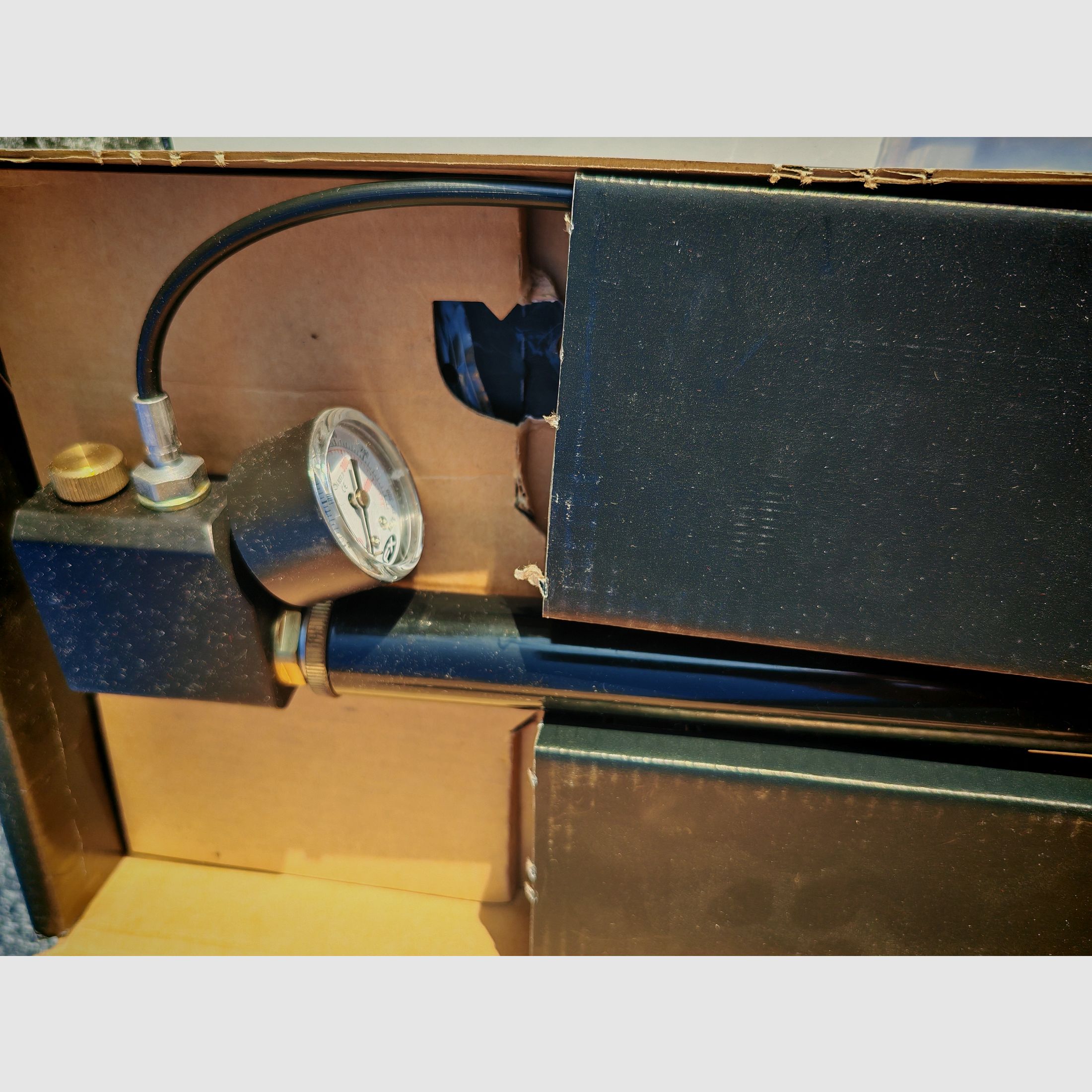 FX Bobcat MK2 Arrow avec lunette de visée et pompe à air FX, arme à air comprimé, arbalète.