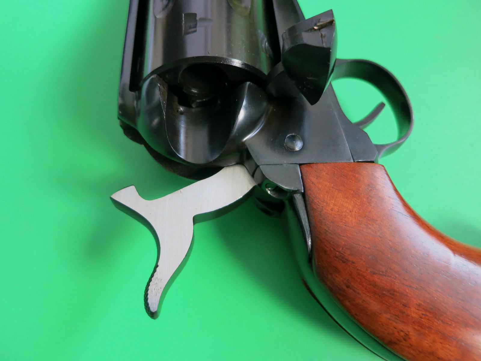 Western revolver, FJ. P. Sauer & Sohn, Western six-shooter, .44 RemMag, collector's condition #65, image 12 of 13