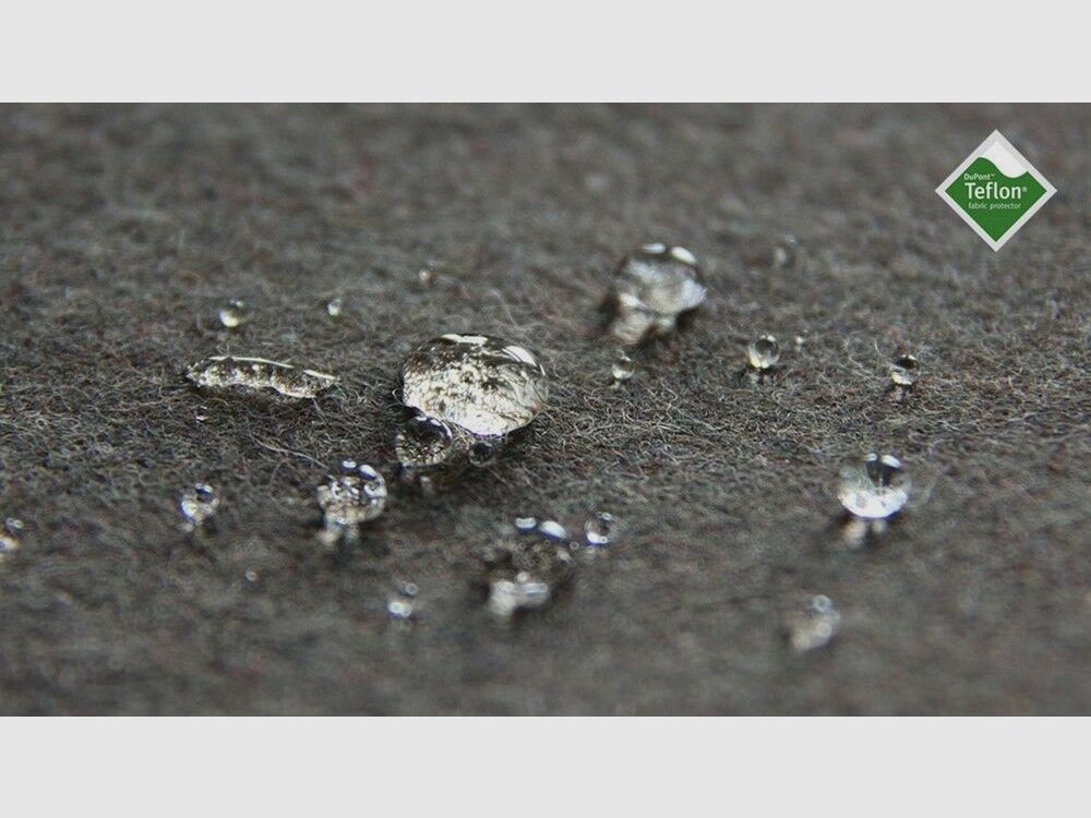 Pokrowiec AKAH z futra z jelenia